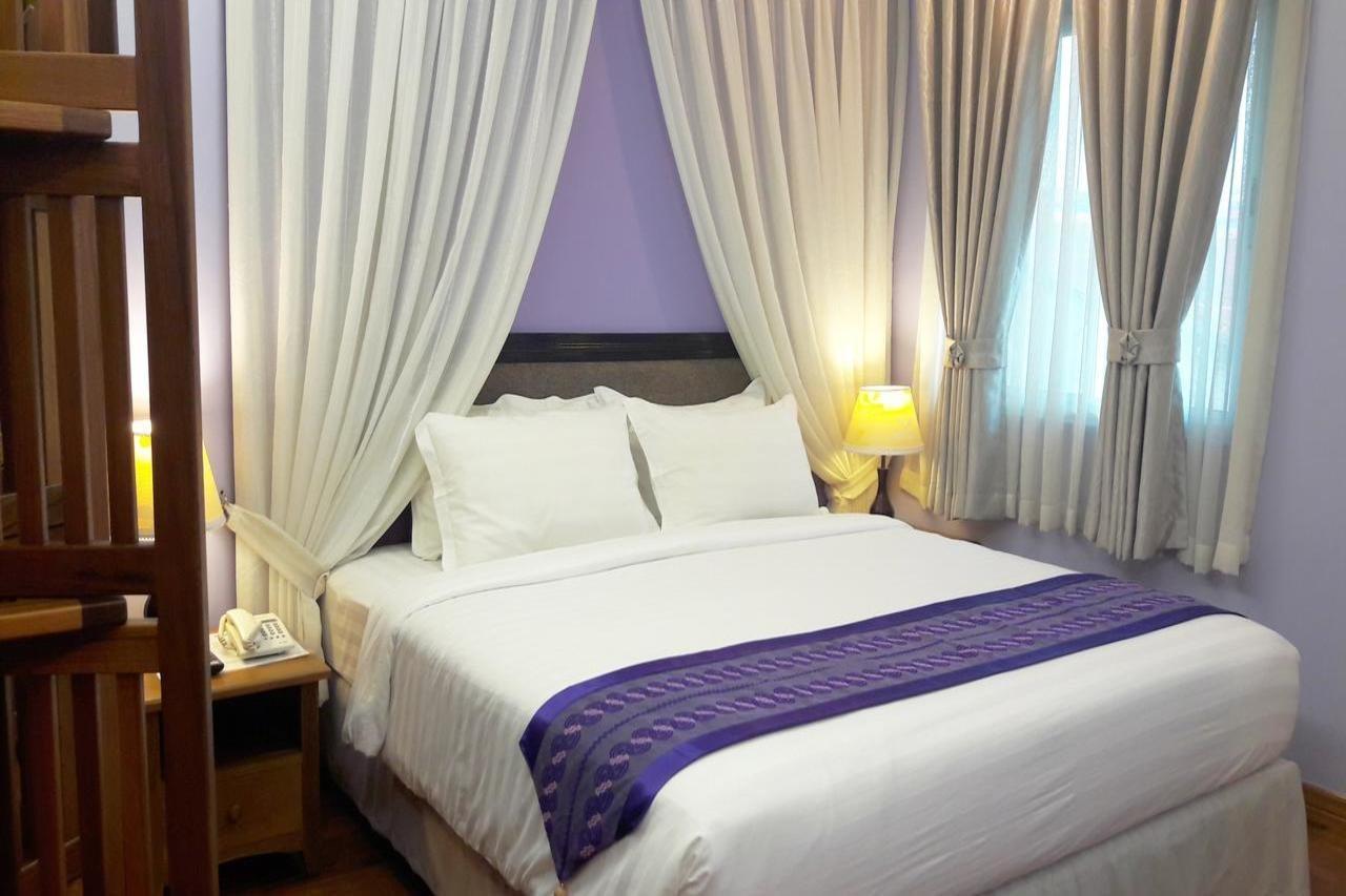 Grand Laurel Hotel Yangon Dış mekan fotoğraf