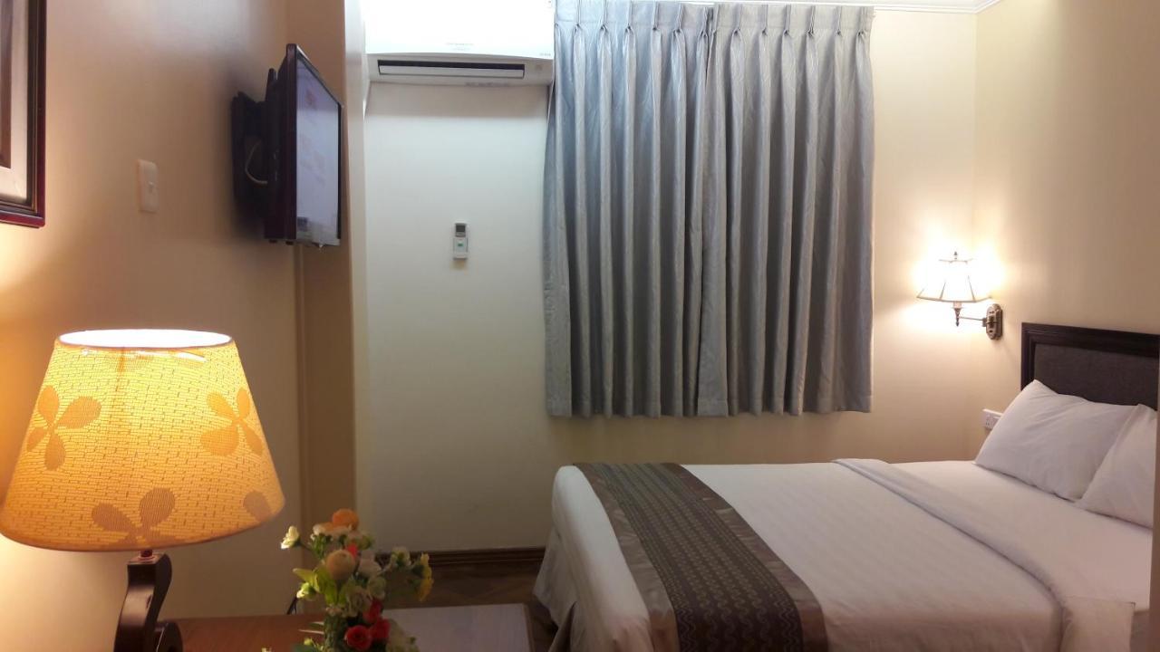 Grand Laurel Hotel Yangon Dış mekan fotoğraf