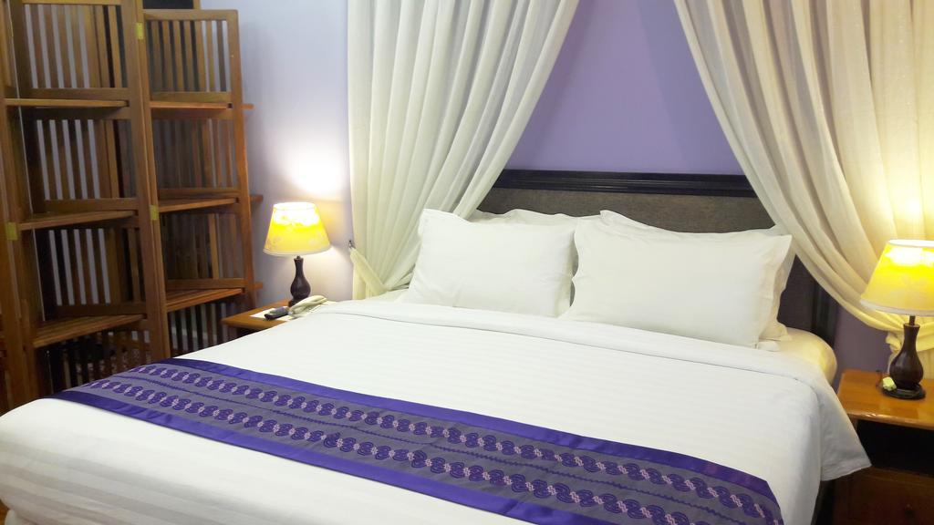 Grand Laurel Hotel Yangon Dış mekan fotoğraf